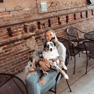 Meet your Posher, Darcie